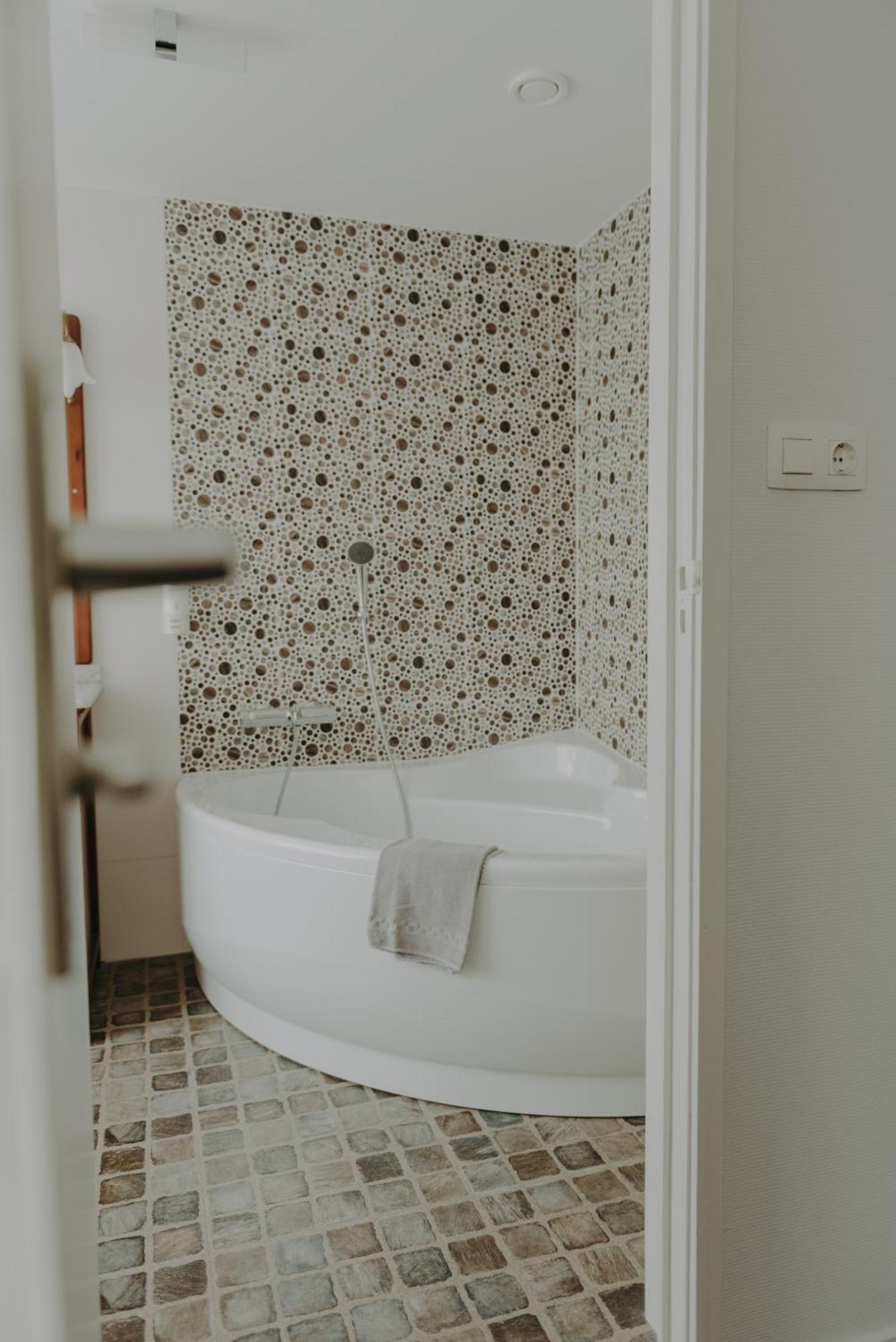 Ouwe Schuure Bed and Breakfast Sluis Buitenkant foto
