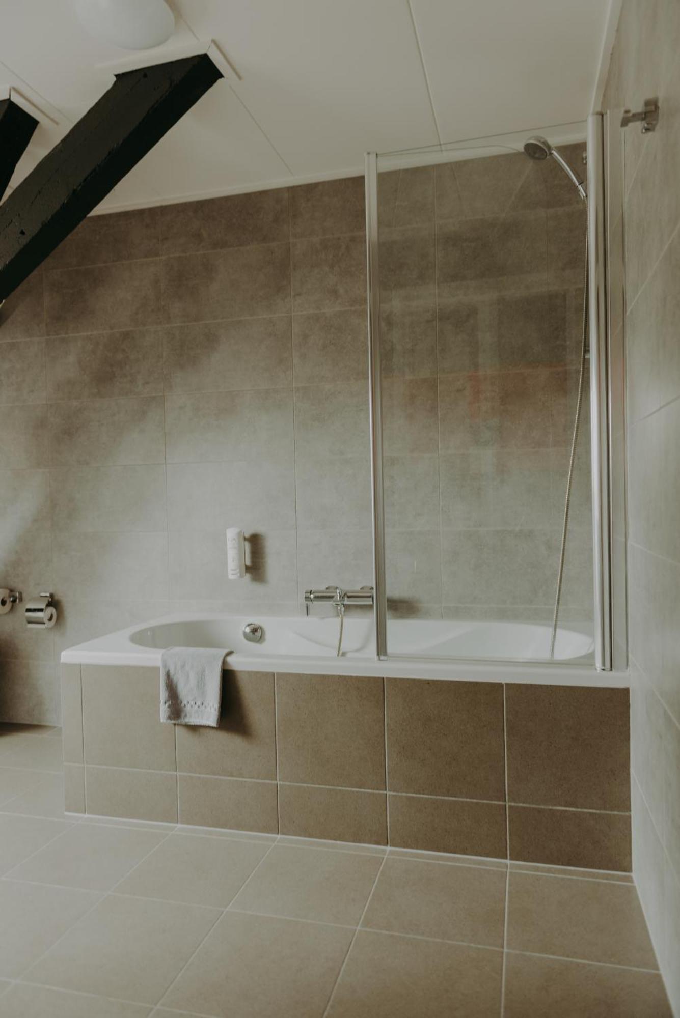 Ouwe Schuure Bed and Breakfast Sluis Buitenkant foto